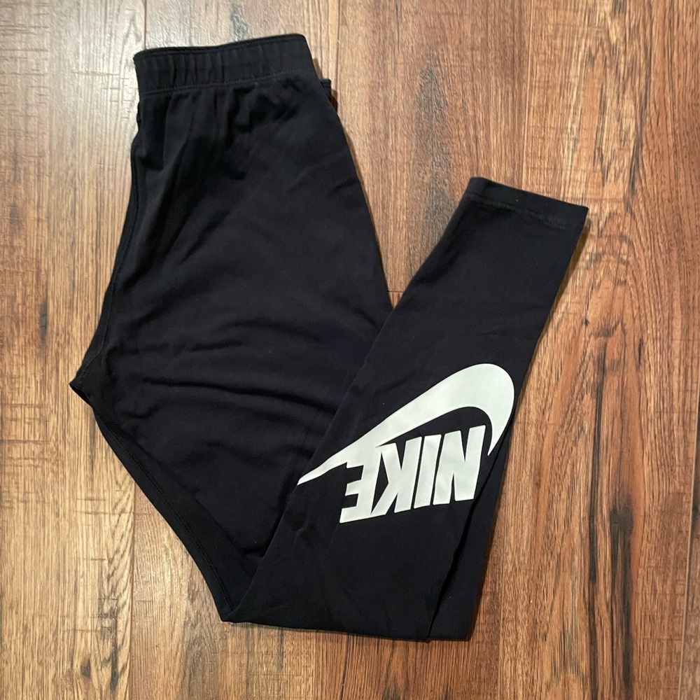 NIKE LEGGINGS ATHLETIC